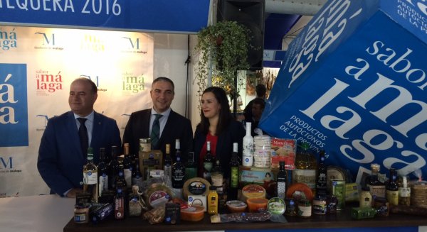 ‘Sabor a Málaga’ inaugura en Antequera su primera feria comarcal del año con la participación de cerca de 40 productores
