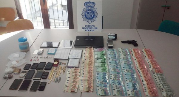 La Policía Nacional desarticula un grupo criminal que repartía cocaína a domicilio en Estepona