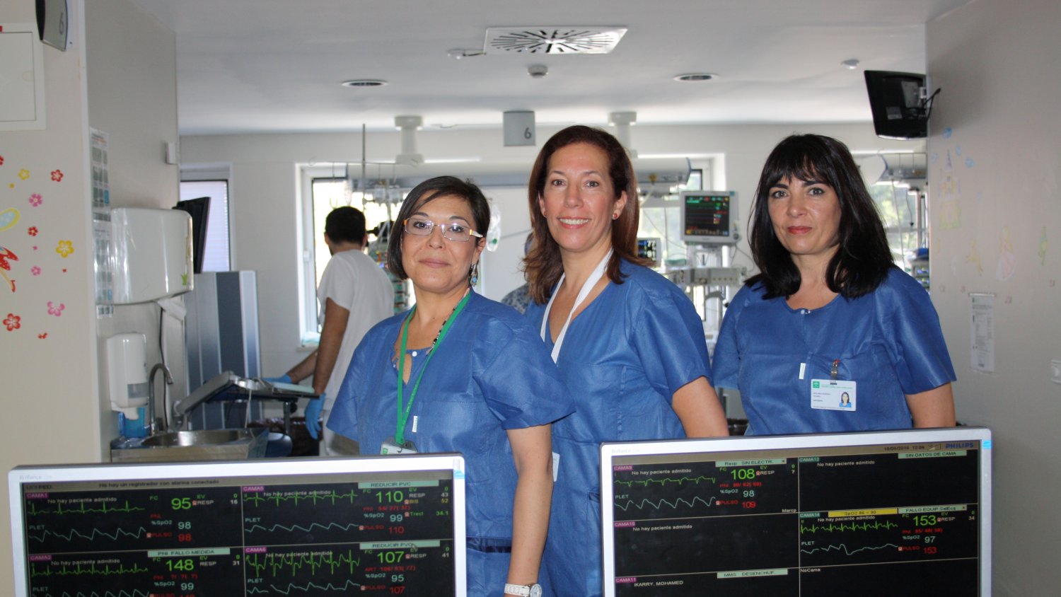 Enfermeras de la UCI Pediátrica del Materno Infantil logran el primer premio por un estudio