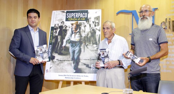 Un libro recoge la historia de ‘Súper Paco’, uno de los deportistas más admirados y queridos de la provincia