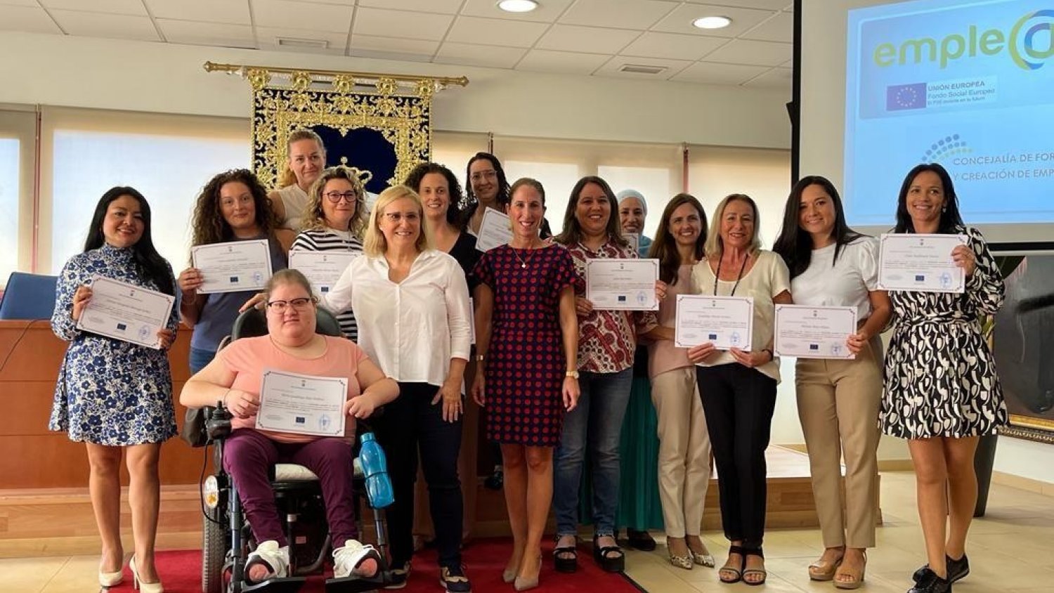 La alcaldesa Ana Mula clausura seis cursos del Programa Emple@net y uno del Plan Fuengirola Forma