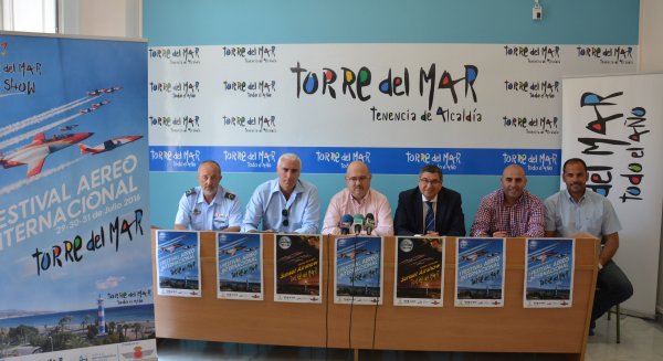 El Festival Aéreo Internacional de Torre del Mar incluirá exhibiciones con especialistas belgas y británicos con el Sunset Air Show