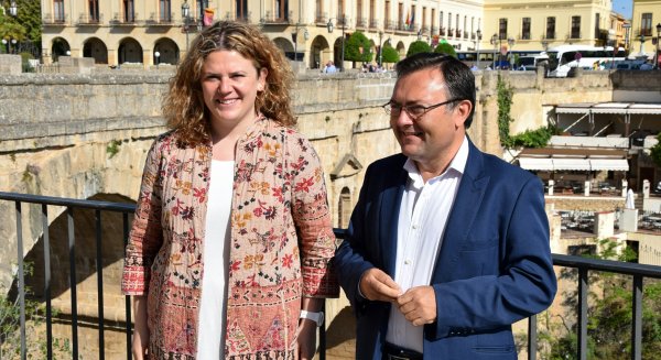 Heredia: “El cambio en España vendrá de la mano del PSOE como en Ronda”