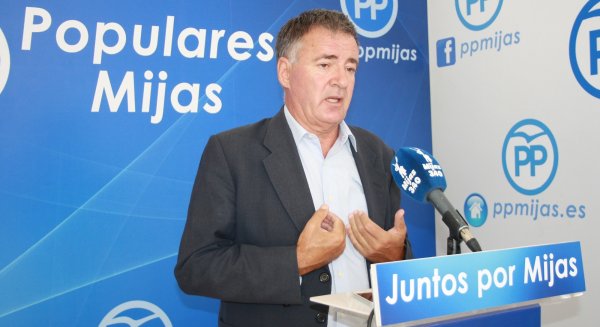 Nozal: “Mijas ha sufrido un año negro en lo político y de paralización en lo social desde mayo de 2015”