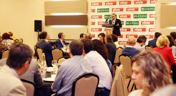 El rector reivindica el papel de la Universidad para transformar el modelo social