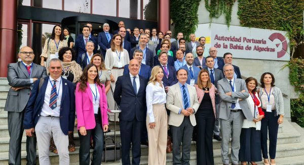 El CMMA destaca la importancia de crear polos azules en los puertos para impulsar a las empresas andaluzas