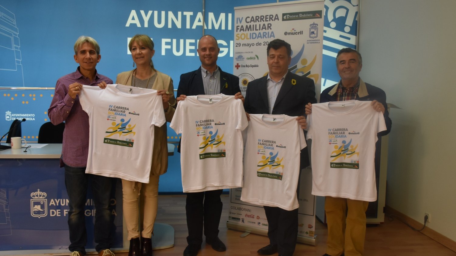 IV Carrera Familiar Solidaria a beneficio de Cruz Roja, Cudeca y Cooperación Honduras con salida y meta en el puerto deportivo