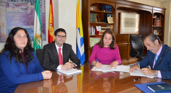El Ayuntamiento de Rincón firma un convenio con el Colegio de Abogados para la prestación del servicio de la Oficina Municipal de Intermediación Hipotecaria
