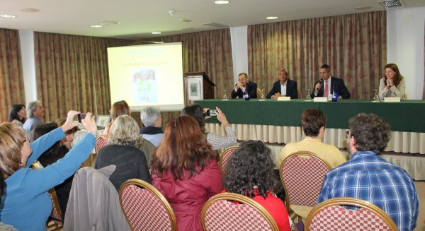Mijas recibe el Cuarto Encuentro de los Equipos de Tratamiento Familiar de Málaga