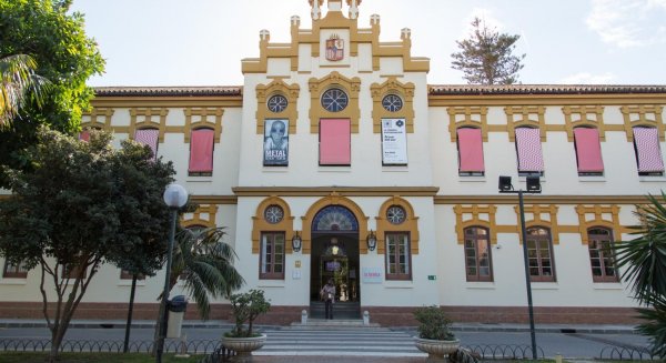 La Térmica impartirá 38 cursos en una nueva edición del Aula de Mayores de la UMA