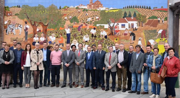 La Junta inicia la licitación para la mejora de la carretera entre Manilva y Gaucín