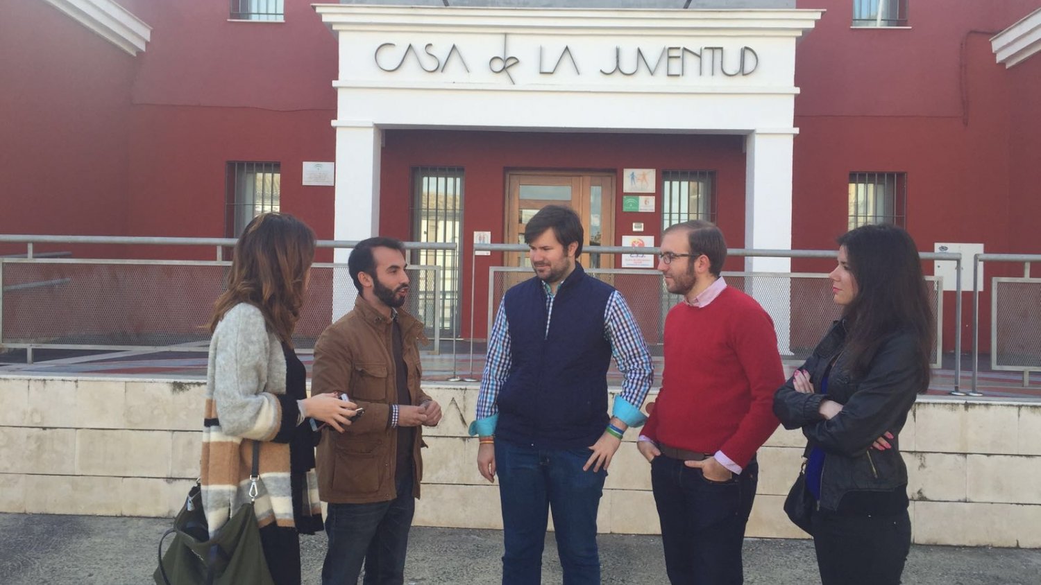 NNGG  critica la escasez y los retrasos de las ayudas de Juventud de la Junta de Andalucía