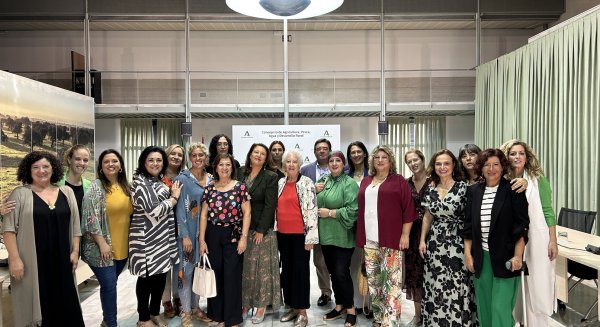 Las políticas de la Junta elevan en cinco puntos el número de mujeres perceptoras de la PAC