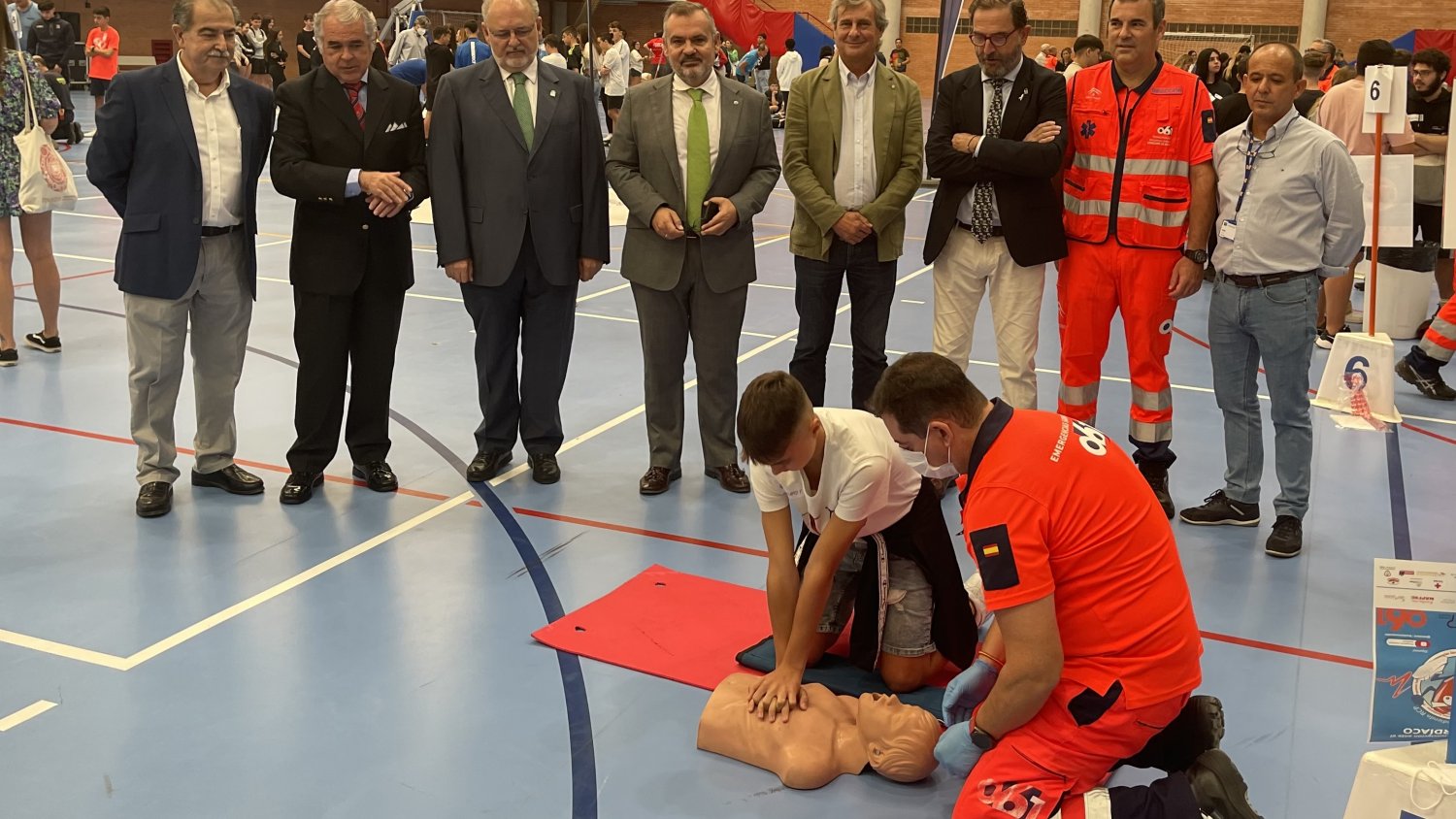 El Colegio de Médicos colabora en la celebración del Día Europeo de concienciación ante la Parada Cardíaca