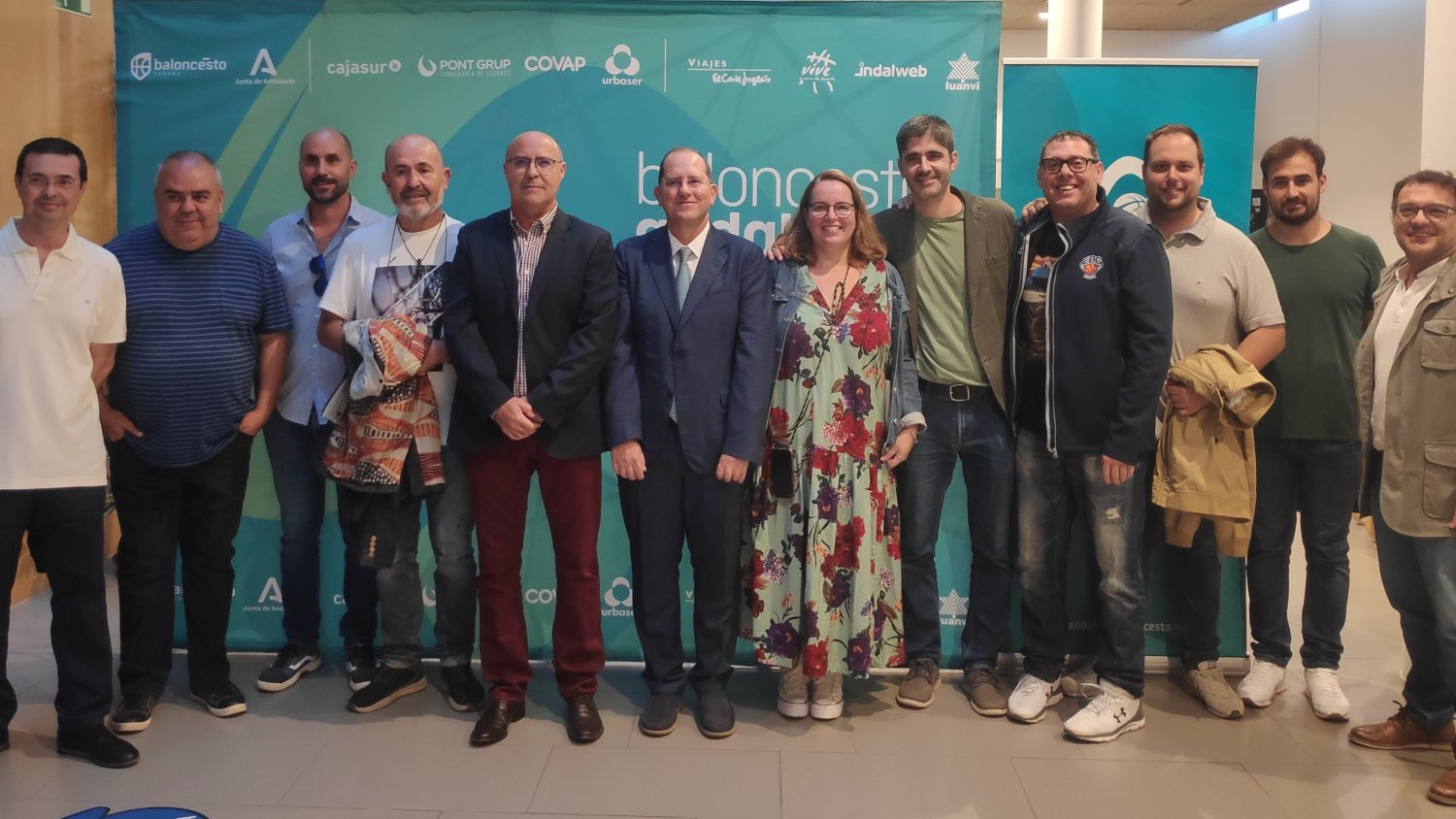 La Federación Andaluza de Baloncesto engrandece las bodas de plata de EBG Málaga