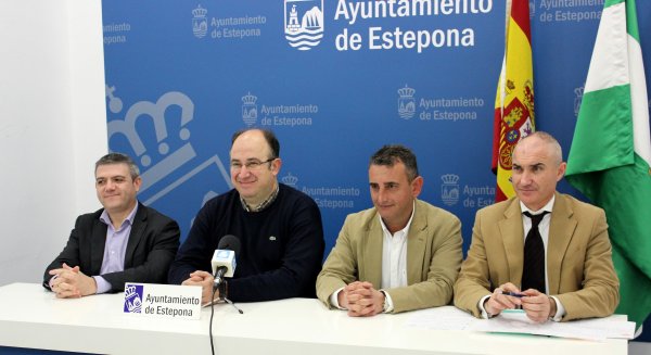 El Ayuntamiento de Estepona comienza a diseñar el plan estratégico para dinamizar el comercio