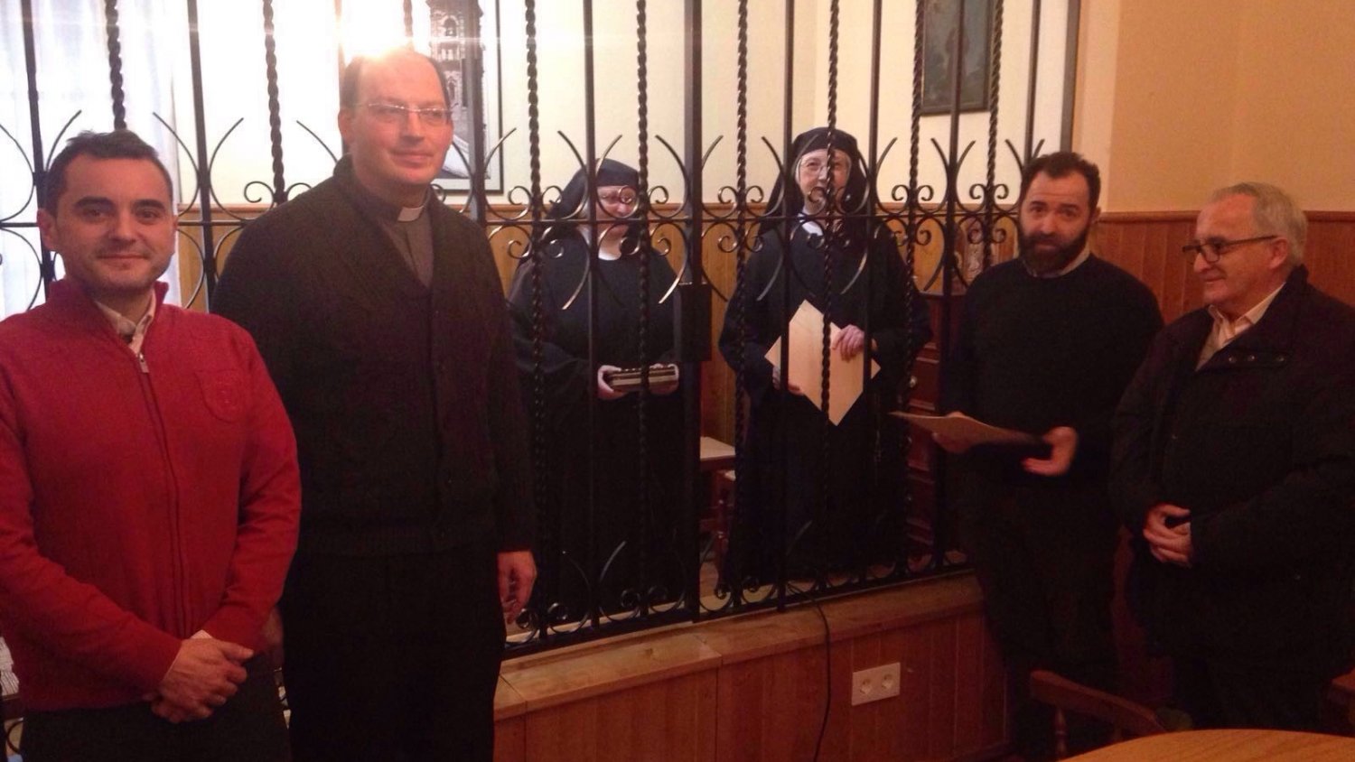 Las monjas mínimas ponen a disposición 40 plazas para acoger a refugiados