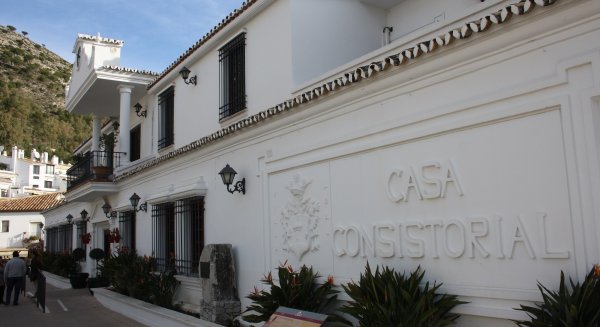 El Ayuntamiento cobrará los recibos del IBI el 7 de marzo