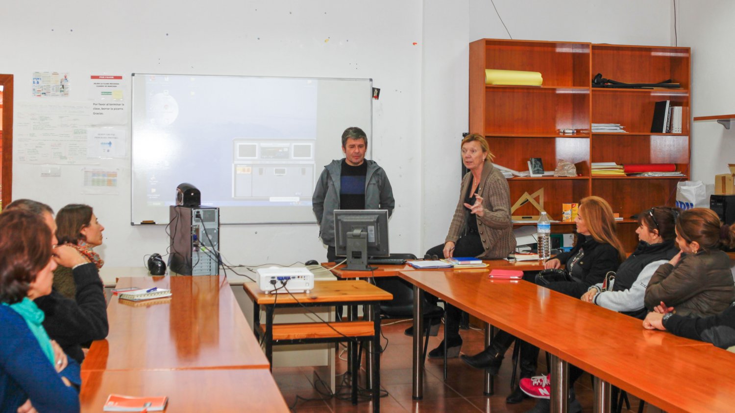 El segundo foro de la Escuela de Padres de Torremolinos aborda las relaciones sociales entre los menores