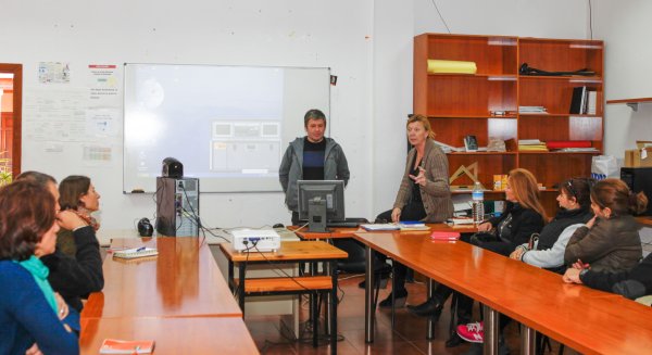 El segundo foro de la Escuela de Padres de Torremolinos aborda las relaciones sociales entre los menores