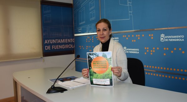 Campaña de concienciación sobre reciclaje de electrodomésticos en la plaza Reyes Católicos