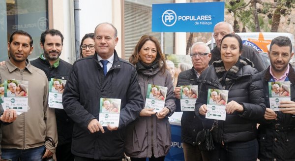 Navarro: “El PSOE trata de confundir con datos no comparables, nosotros hablamos de personas”