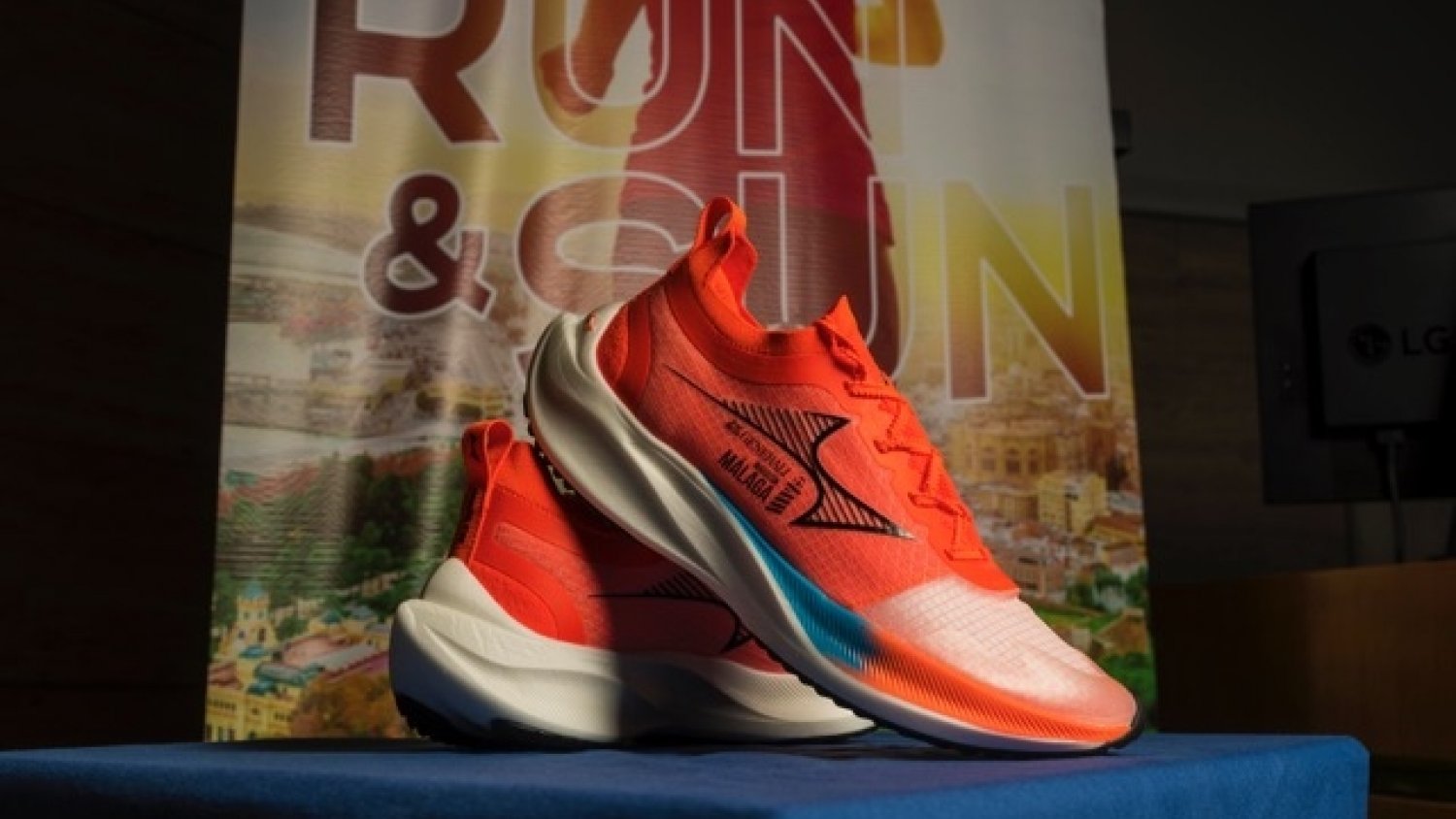 Málaga presenta su maratón con novedades por los cuatro costados