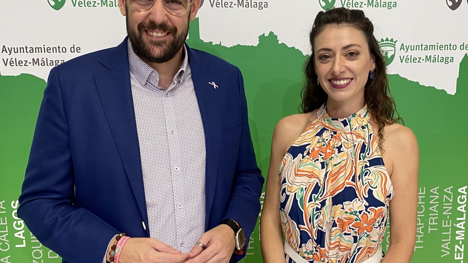 Vélez-Málaga reconoce a la artista de Triana Macu Fernández por el Día Internacional de la Mujer Rural