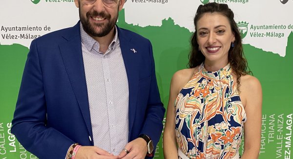 Vélez-Málaga reconoce a la artista de Triana Macu Fernández por el Día Internacional de la Mujer Rural