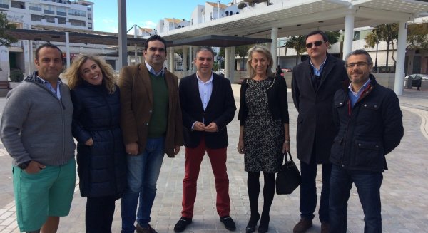 La Diputación y el Ayuntamiento de Marbella invierten 434.000 euros en la remodelación de la plaza Antonio Banderas