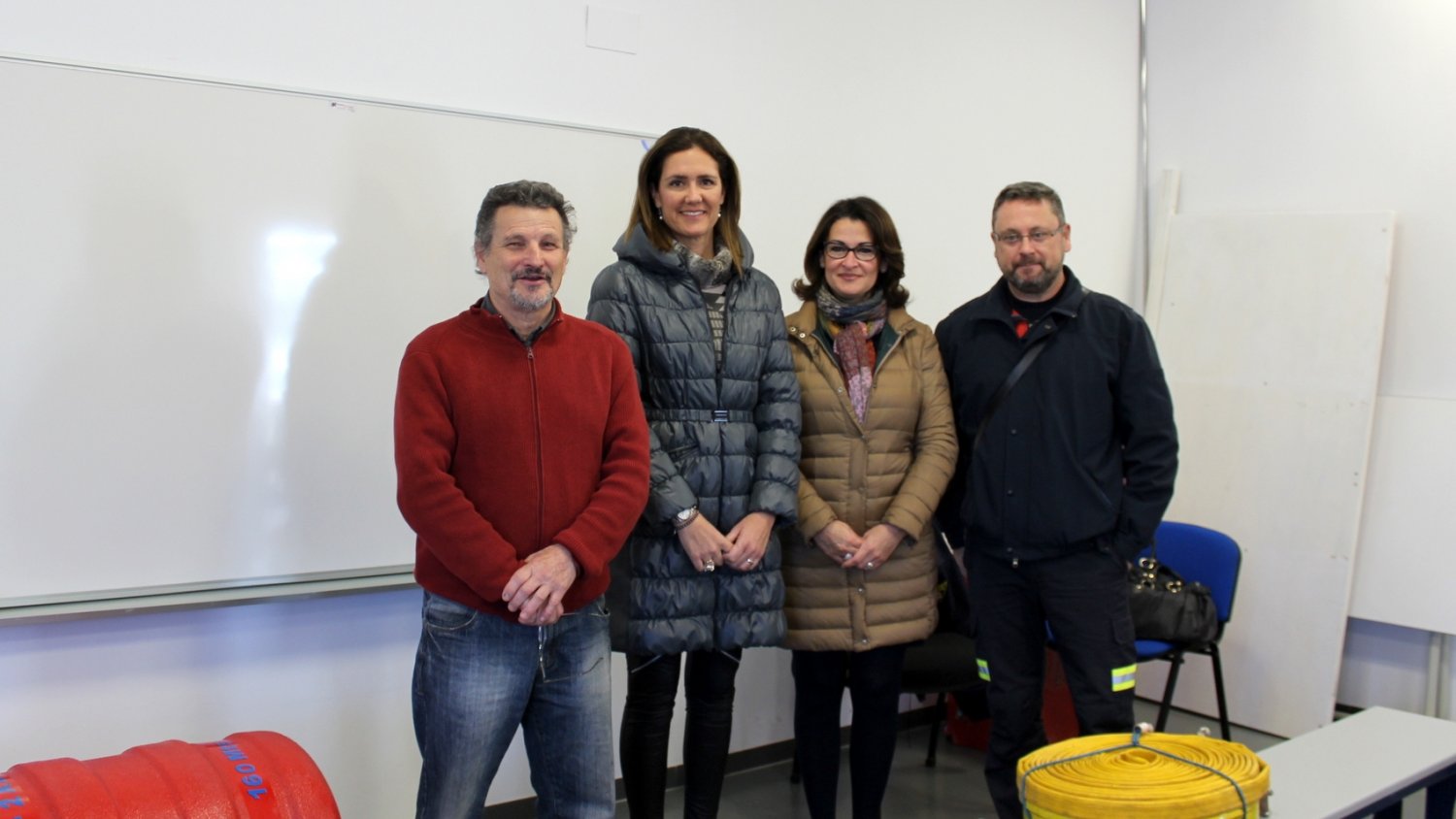 Estepona acoge la presentación de un método pionero para la extinción de incendios forestales