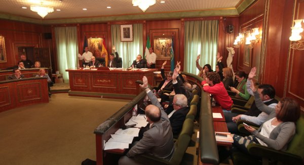 La abstención del PP permite la aprobación de los presupuestos en Marbella