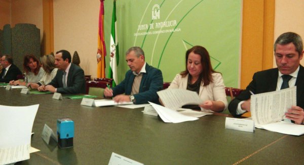 El Ayuntamiento dará luz verde a un acuerdo para adquirir viviendas para fin social y locales de uso municipal