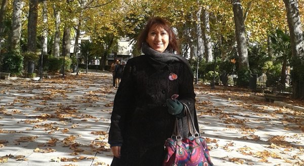 Maria Dolores Ramos recibe uno de los premios Meridiana 2016