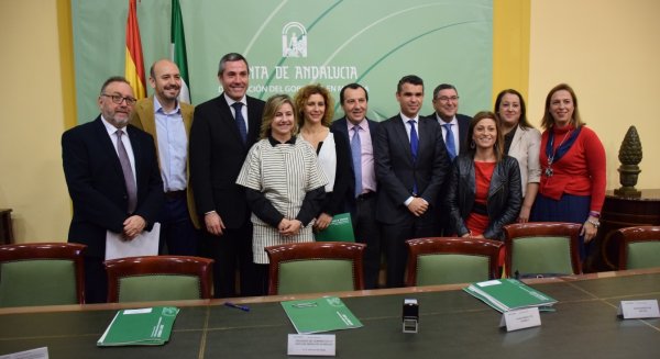 La Junta garantiza la atención a 2.400 menores en la provincia a través del Programa de Tratamiento a Familias