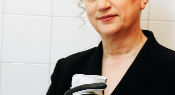 Ana Rossetti inaugurará el ciclo 'Clásicos Contemporáneos Poesía' del Centro Generación del 27