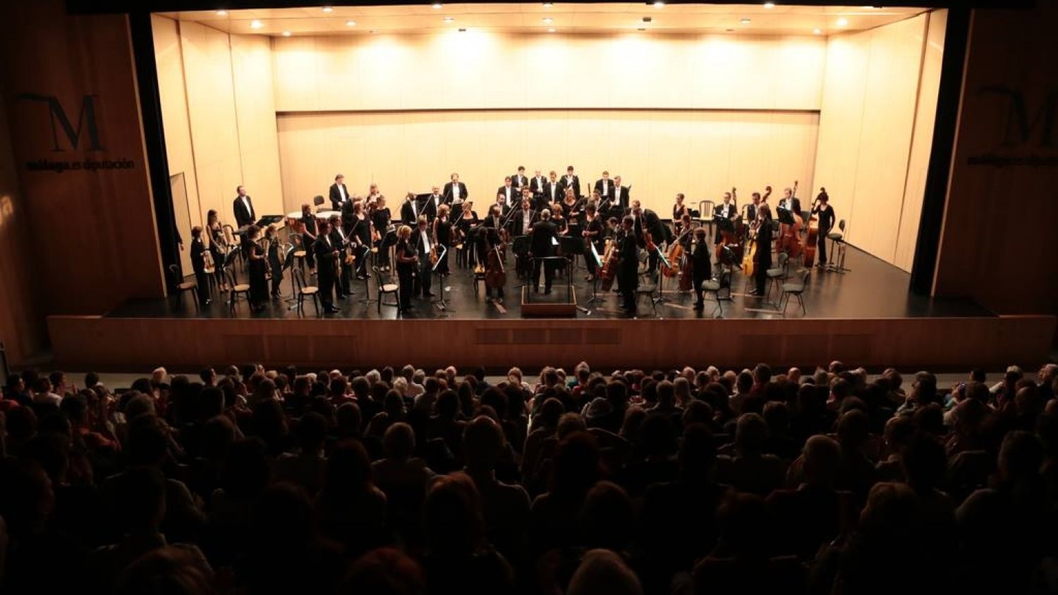 Música, magia, ajedrez y fotografía se unen en La Térmica este viernes