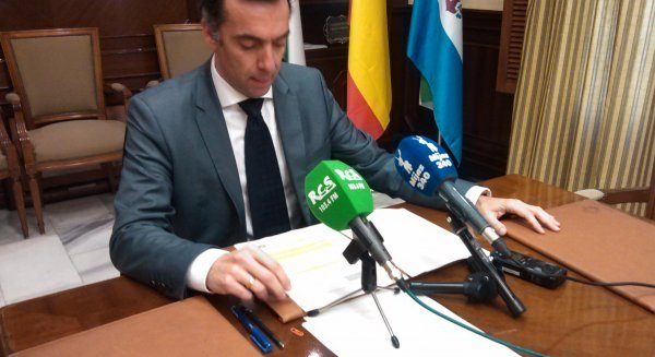 El Ayuntamiento inicia los contactos para constituir el Consejo Social