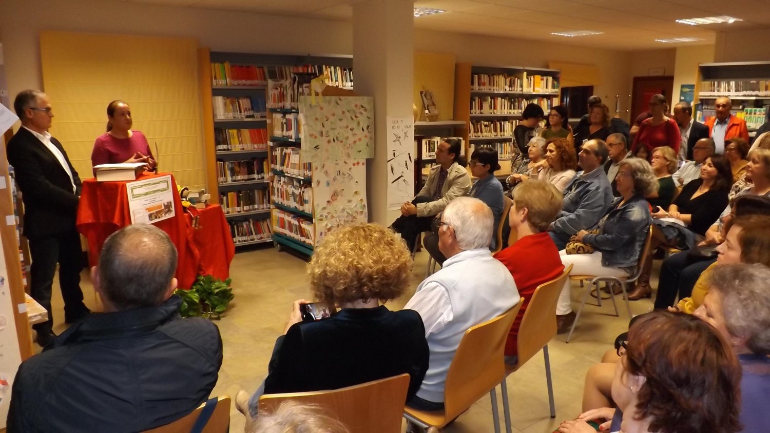 La Concejalía de Cultura adquiere lotes de libros para las bibliotecas del municipio