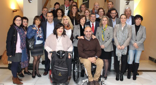 Moreno Ferrer destaca la nueva Ley de Servicios Sociales de Andalucía