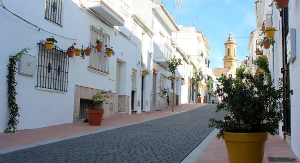 El Ayuntamiento concluye las obras de remodelación de la céntrica calle Pozo de los Palos