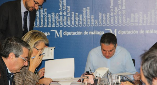 La Diputación aprueba ayudas de medio millón de euros para ayuntamientos y asociaciones
