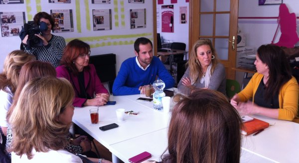 España (PP) señala la creación de empleo femenino como 
