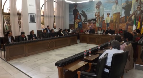 Rincón estima un ahorro anual de 250.000 euros por la refinanciación de créditos a diez años