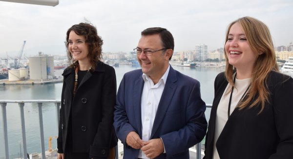 Heredia (PSOE) presenta la 'Agenda Málaga 2020: por una recuperación justa' con 