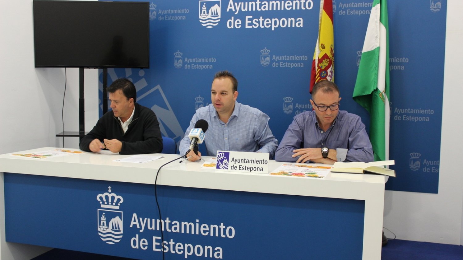 Estepona celebra una Gymkana de Navidad para jóvenes en el parque Orquidario
