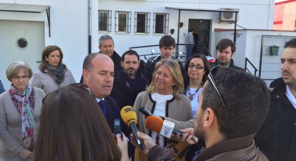 Muñoz (PP) dice que la Junta 