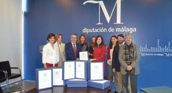 Turismo y Planificación entrega a Diputación siete proyectos nuevos de la Senda litoral