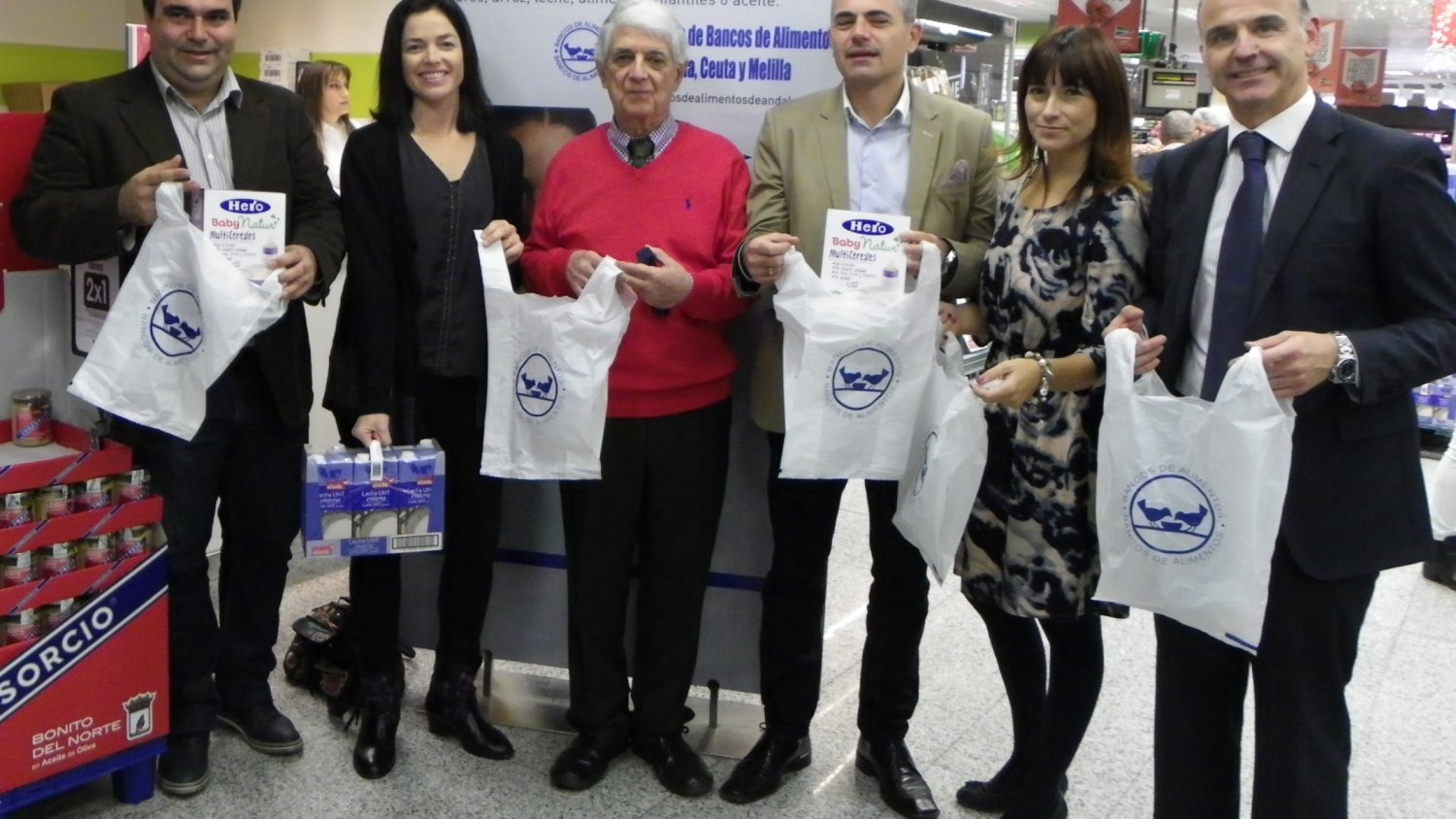 Unos 5.000 voluntarios participan en la Gran Recogida 2015 que pretende alcanzar los 750.000 kilos de alimentos