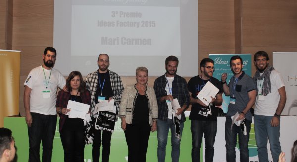 Emprendedores universitarios se reúnen para trabajar en soluciones innovadoras de entidades con 'Ideas Factory'